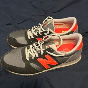 EUC new balance shoes